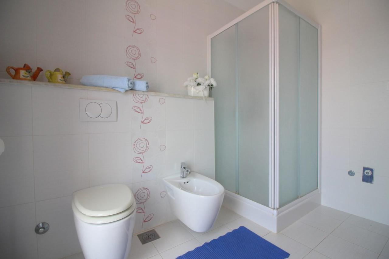Apartment In Porec/Istrien 10214 Eksteriør billede